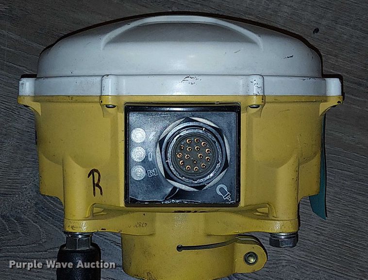 image for item EU2578 Trimble MS992 GPS equipment