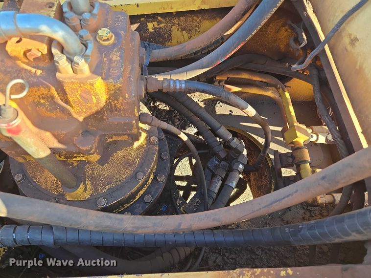 image for item EU3701 2006 Komatsu PC300L-7E0 excavator