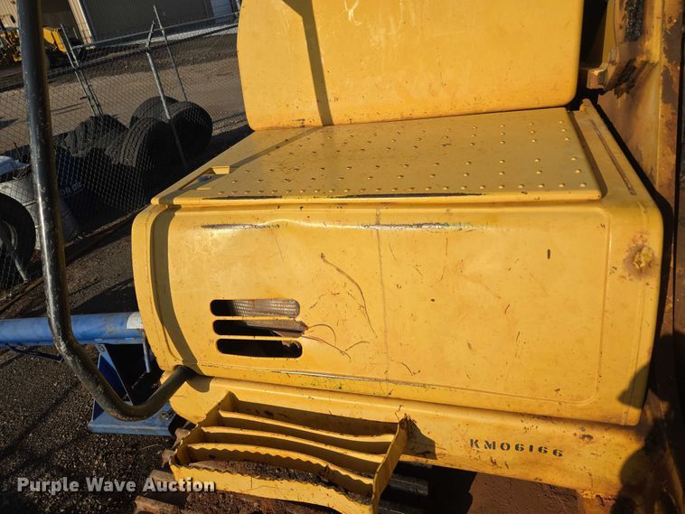 image for item EU3701 2006 Komatsu PC300L-7E0 excavator