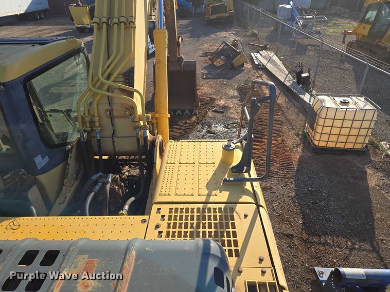 image for item EU3701 2006 Komatsu PC300L-7E0 excavator