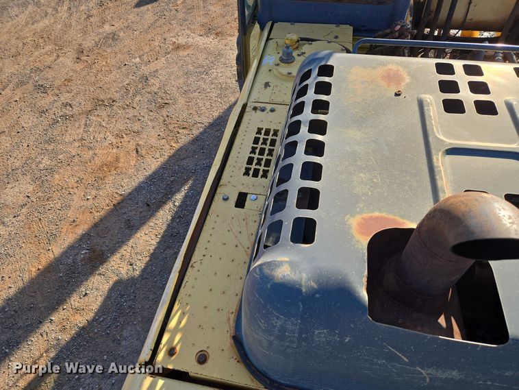 image for item EU3701 2006 Komatsu PC300L-7E0 excavator