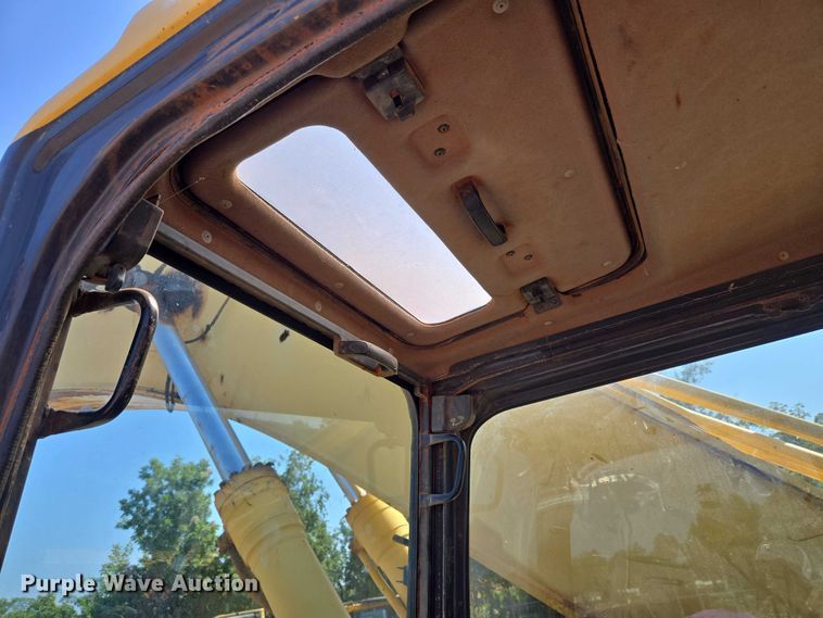 image for item EU3701 2006 Komatsu PC300L-7E0 excavator