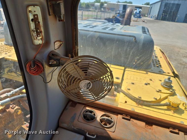 image for item EU3701 2006 Komatsu PC300L-7E0 excavator