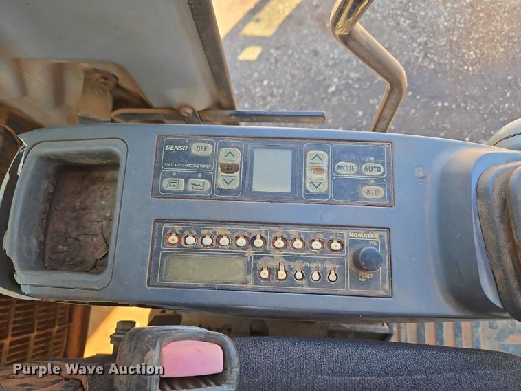 image for item EU3701 2006 Komatsu PC300L-7E0 excavator