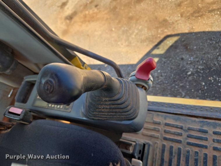 image for item EU3701 2006 Komatsu PC300L-7E0 excavator