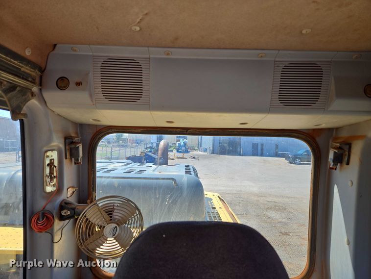 image for item EU3701 2006 Komatsu PC300L-7E0 excavator