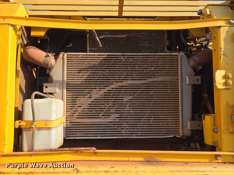 image for item EU3701 2006 Komatsu PC300L-7E0 excavator