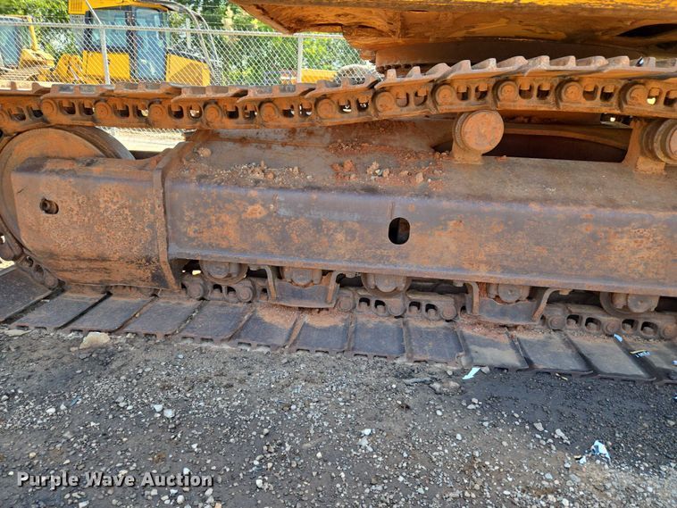 image for item EU3701 2006 Komatsu PC300L-7E0 excavator