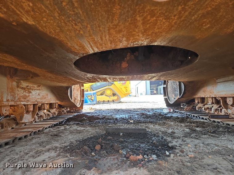 image for item EU3701 2006 Komatsu PC300L-7E0 excavator