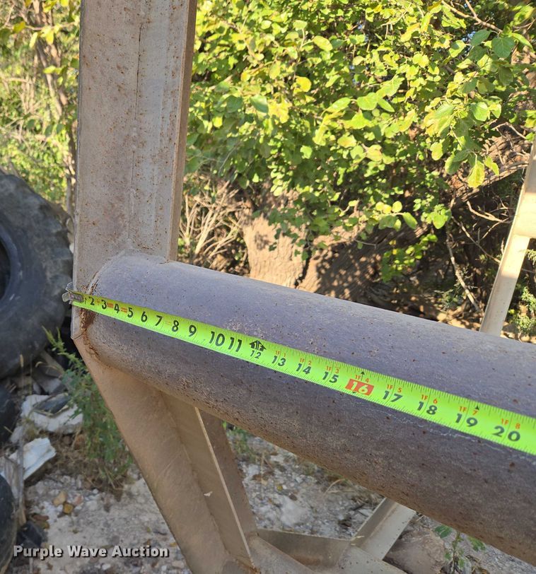 image for item EU3789 Concrete silo