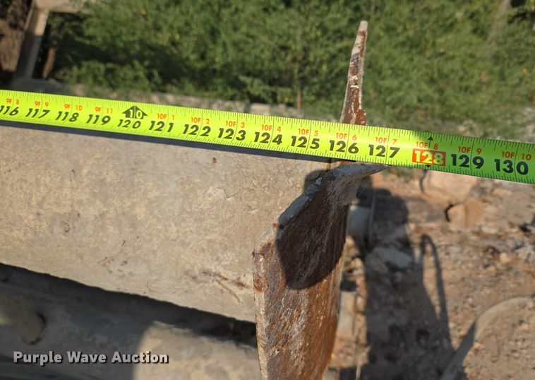 image for item EU3789 Concrete silo