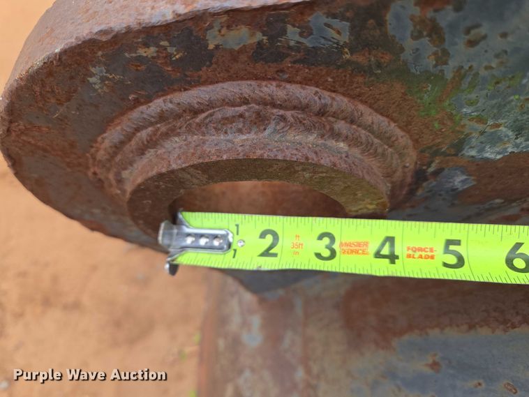 image for item EU3850 Excavator bucket