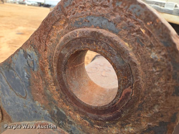 image for item EU3850 Excavator bucket