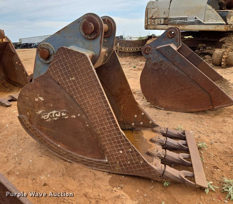 image for item EU3851 ESCO SK290/295 excavator bucket