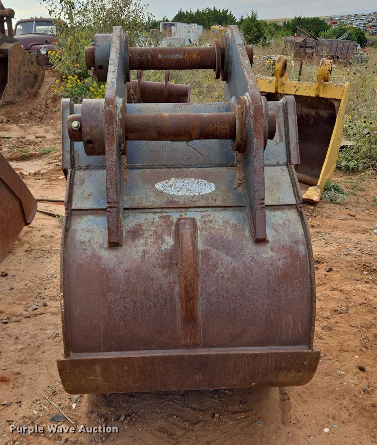 image for item EU3851 ESCO SK290/295 excavator bucket