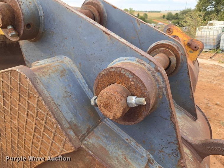 image for item EU3851 ESCO SK290/295 excavator bucket