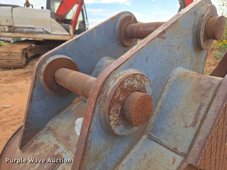 image for item EU3851 ESCO SK290/295 excavator bucket