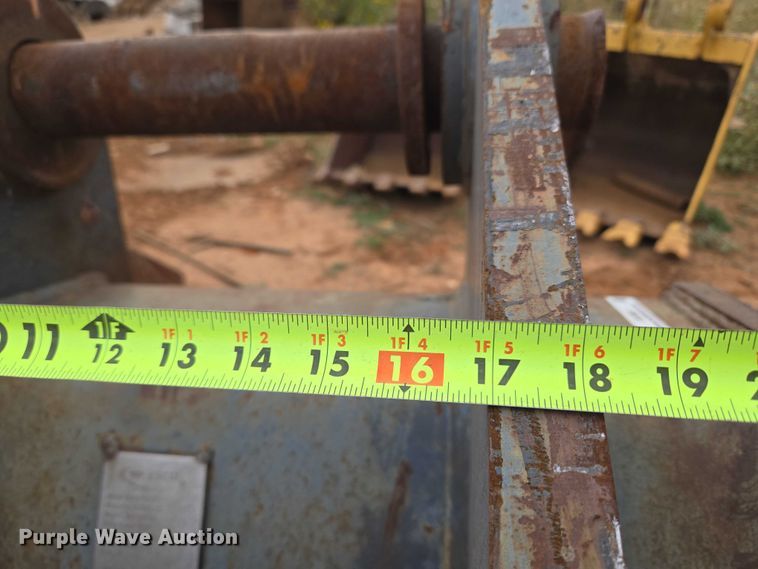 image for item EU3851 ESCO SK290/295 excavator bucket