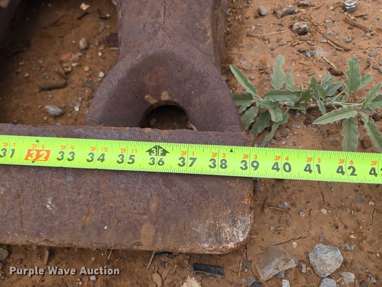 image for item EU3851 ESCO SK290/295 excavator bucket