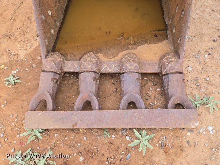 image for item EU3851 ESCO SK290/295 excavator bucket