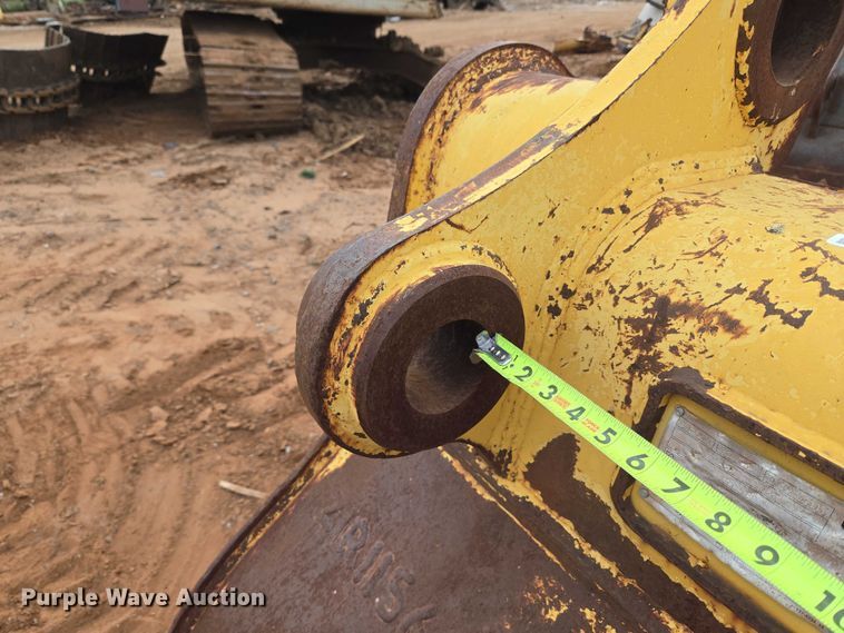 image for item EU3852 Caterpillar excavator bucket