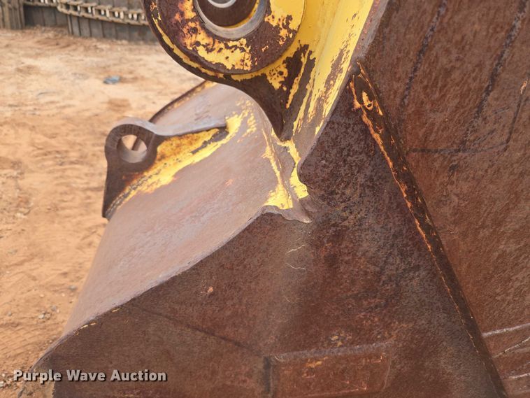 image for item EU3852 Caterpillar excavator bucket