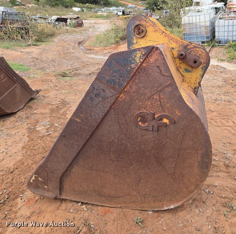 image for item EU3853 excavator bucket