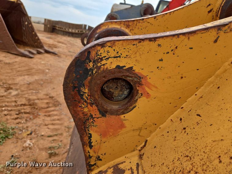 image for item EU3853 excavator bucket