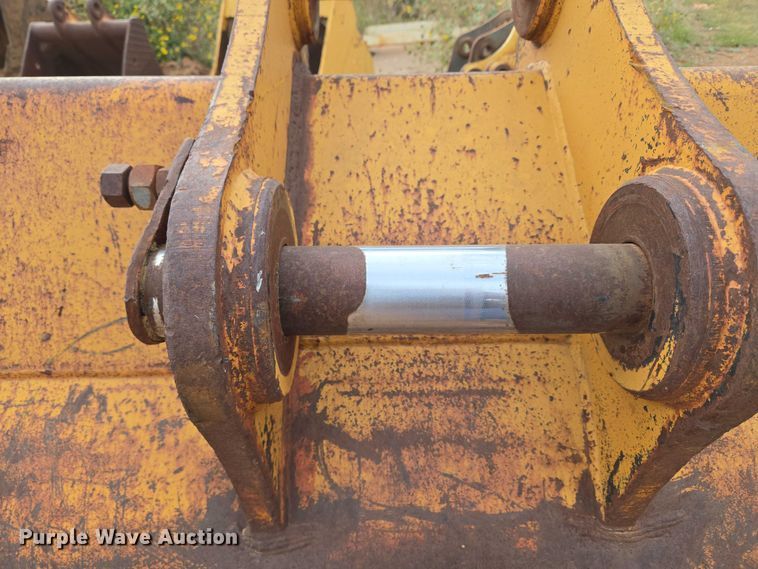 image for item EU3853 excavator bucket