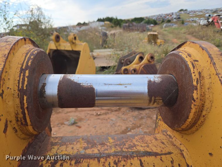 image for item EU3853 excavator bucket