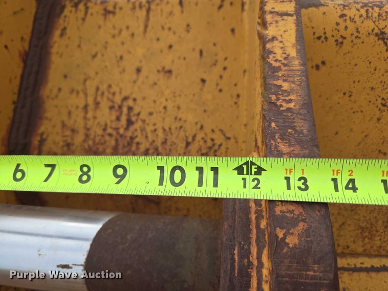 image for item EU3853 excavator bucket