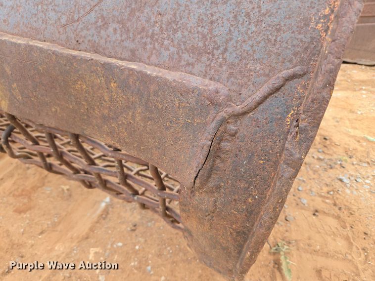 image for item EU3853 excavator bucket