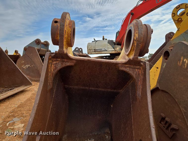 image for item EU3854 Excavator bucket