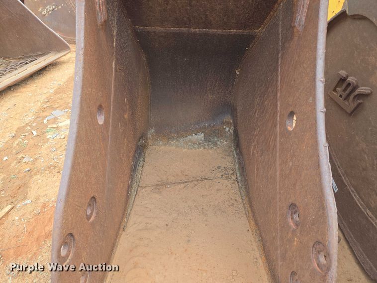 image for item EU3854 Excavator bucket