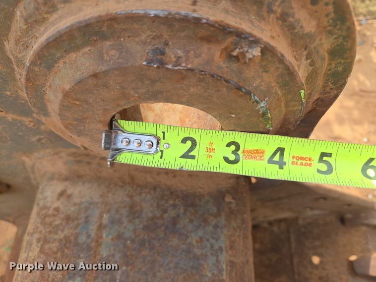 image for item EU3855 John Deere 130G excavator bucket