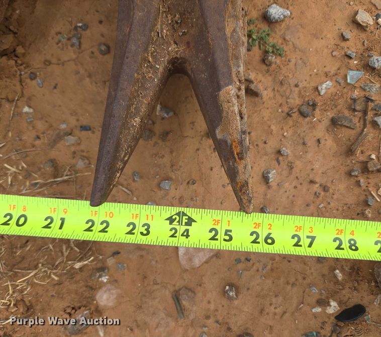 image for item EU3855 John Deere 130G excavator bucket