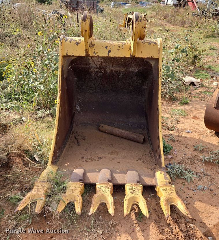 image for item EU3856 Caterpillar excavator bucket