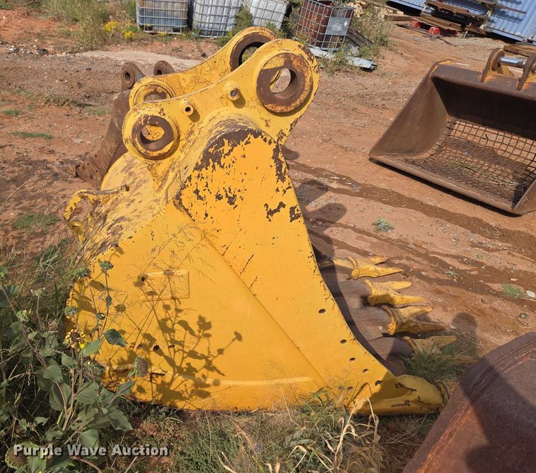 image for item EU3856 Caterpillar excavator bucket