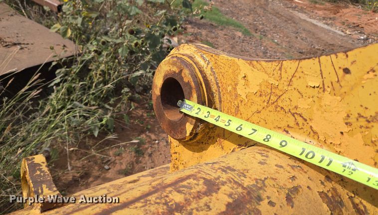 image for item EU3856 Caterpillar excavator bucket