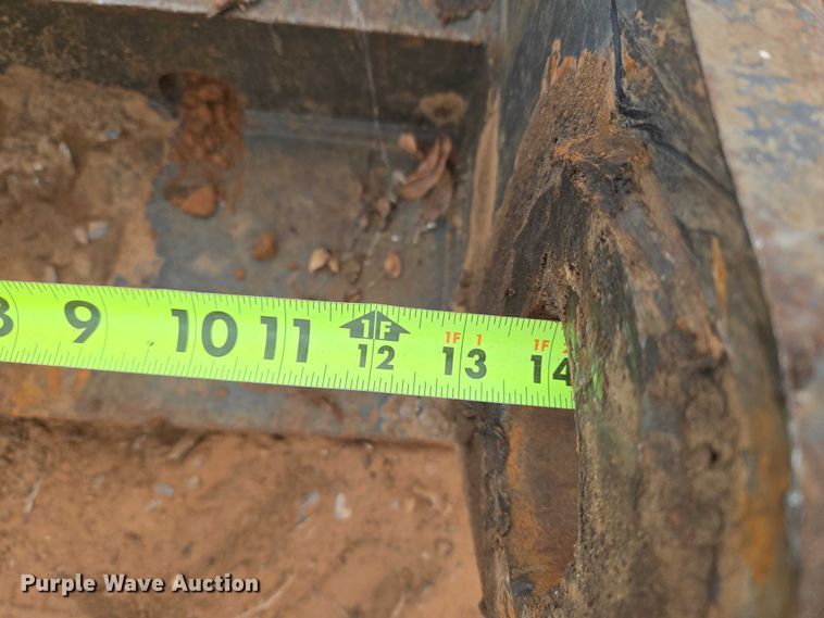 image for item EU3859 Excavator quick attach