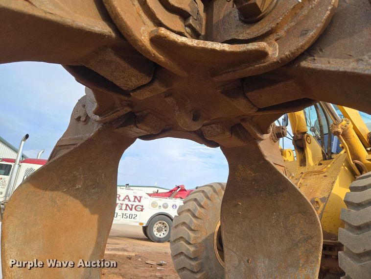 image for item EU3861 2014 DOOSAN DXG4063  scrap grapple