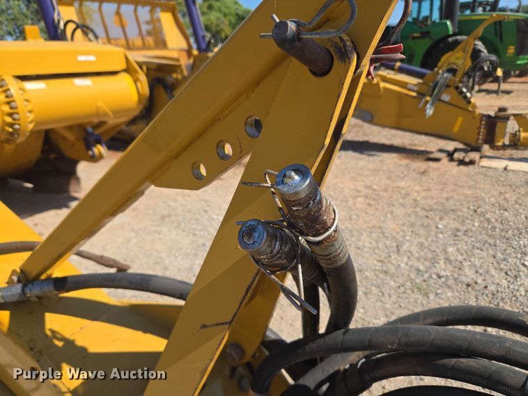 image for item EU3881 2015 K-TEC 1233 scraper