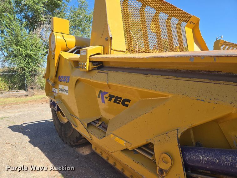 image for item EU3881 2015 K-TEC 1233 scraper