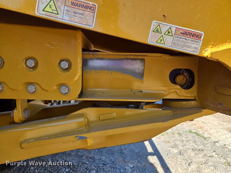 image for item EU3881 2015 K-TEC 1233 scraper