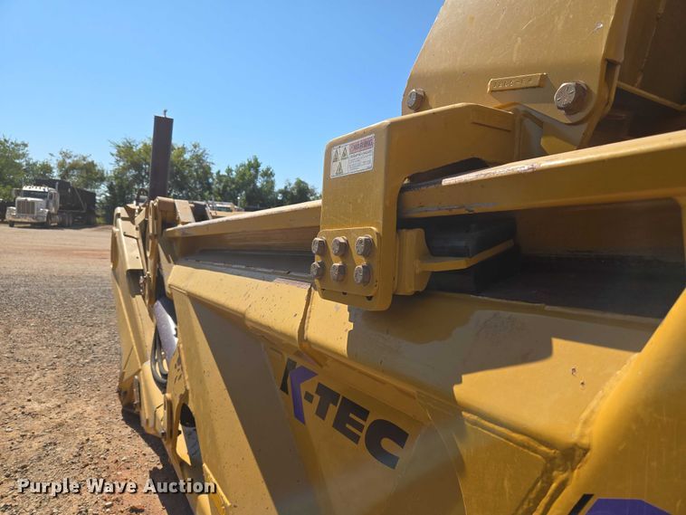 image for item EU3881 2015 K-TEC 1233 scraper