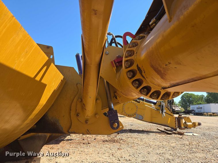 image for item EU3881 2015 K-TEC 1233 scraper