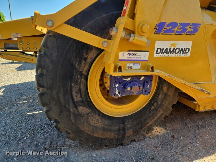 image for item EU3881 2015 K-TEC 1233 scraper