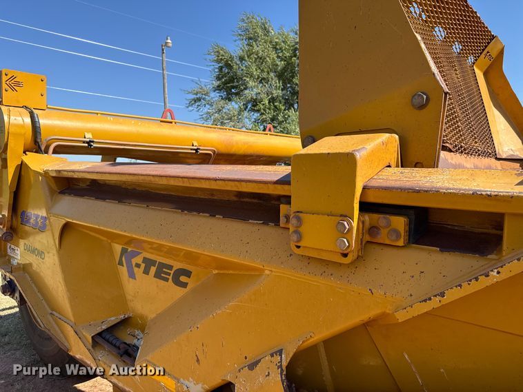 image for item EU3884 2014 K-Tec 1233 scraper