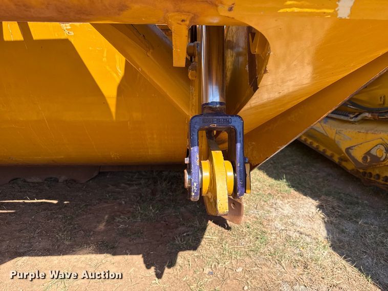 image for item EU3884 2014 K-Tec 1233 scraper