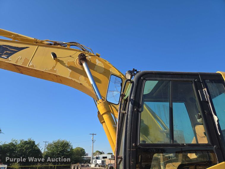 image for item EU3885 2005 Caterpillar 325CL excavator
